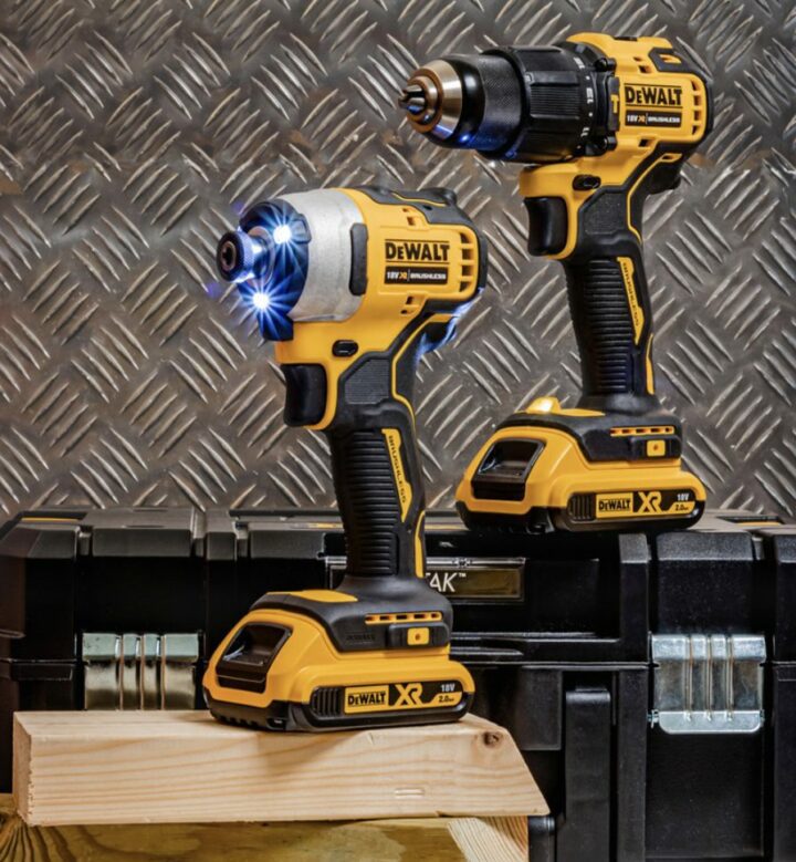DEWALT COMBI DRILL & IMPACT DRIVER 18V BRUSHLESS CORDLESS TWIN PACK