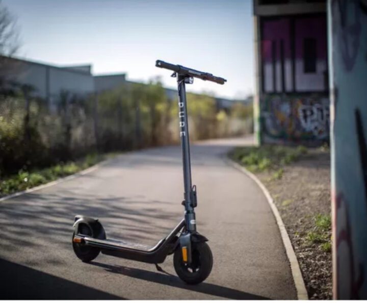 PURE AIR3 ELECTRIC SCOOTER - Image 4