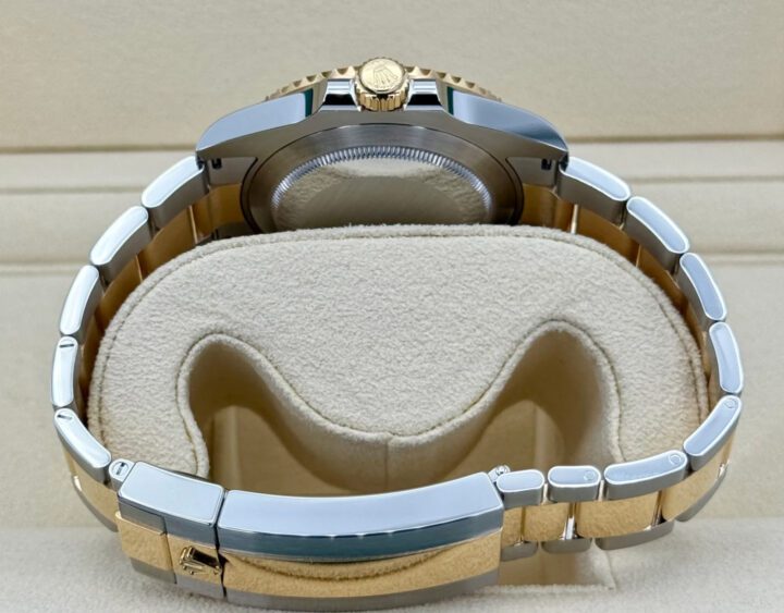 WIN A 2024 ROLEX SUBMARINER “BLUESY” OR £10,000 CASH £21,500 INSTANT PRIZES - Image 5