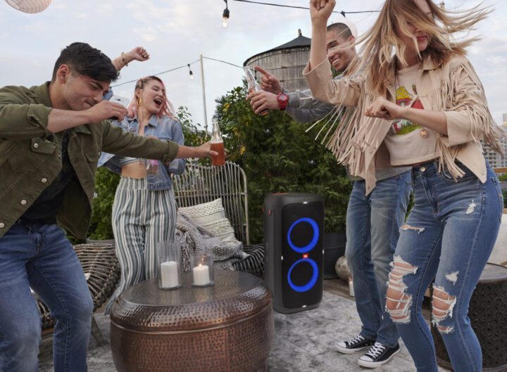 WIN THIS JBL PARTY BOX 320 PORTABLE PARTY SPEAKER - Image 3