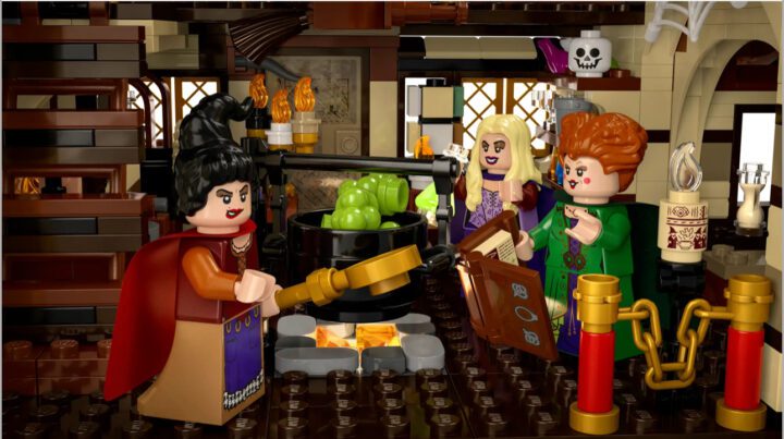 LEGO HOCUS POCUS SET THE SANDERSON COTTAGE - Image 3