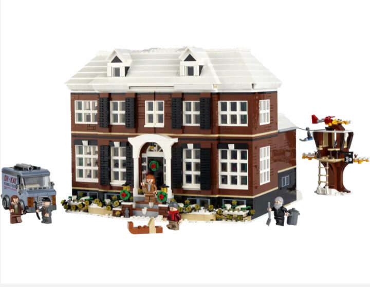 LEGO HOME ALONE HOUSE  21330 - Image 4