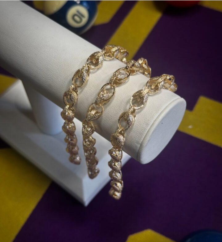 WIN THIS 9CT GOLD TULIP BRACELET - Image 3