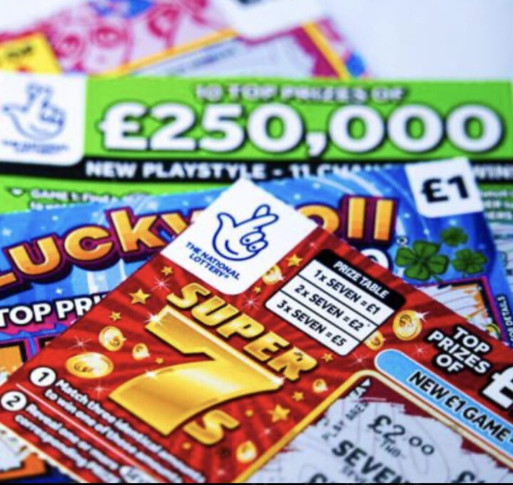 £400 SCRATCH CARDS OR £300 CASH ALTERNATIVE