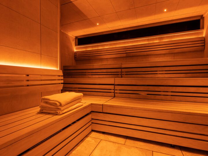 HOAR CROSS HALL SPA DAY FOR 2 ! - Image 3